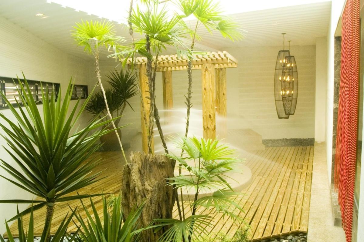 Hip Spa Motel Ταϊχούνγκ Εξωτερικό φωτογραφία
