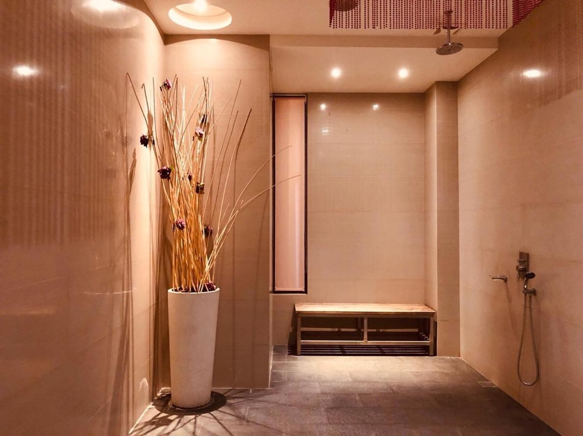 Hip Spa Motel Ταϊχούνγκ Εξωτερικό φωτογραφία